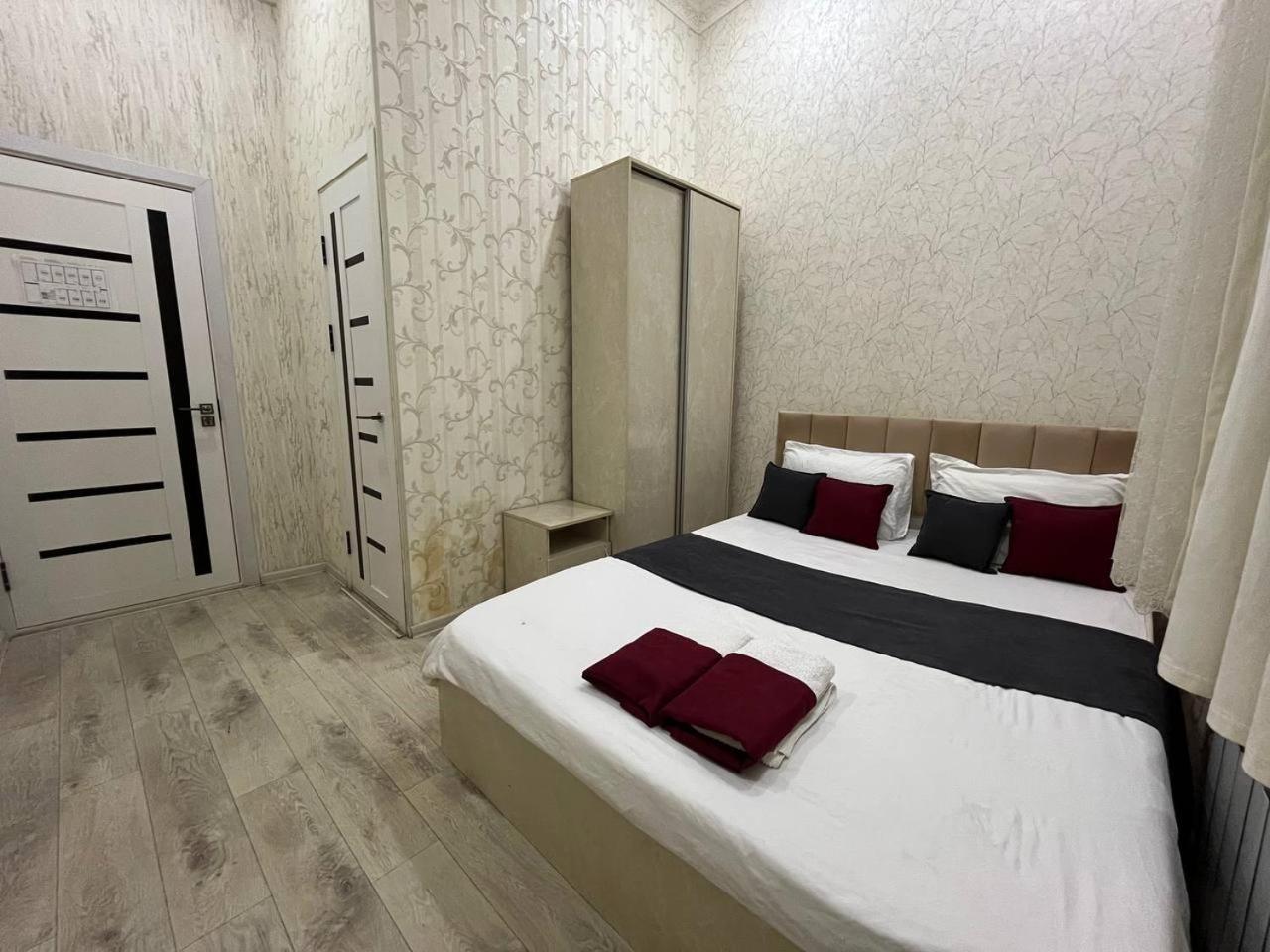 Fenix Hotel Tashkent Exterior foto