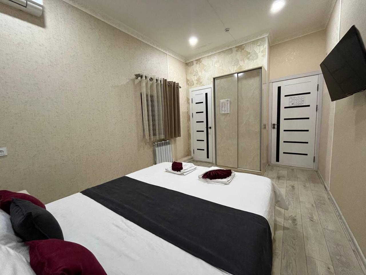Fenix Hotel Tashkent Exterior foto