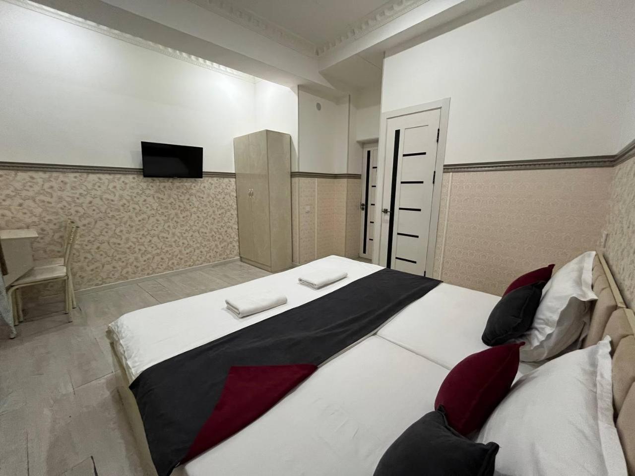 Fenix Hotel Tashkent Exterior foto
