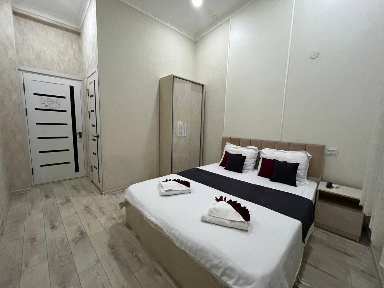 Fenix Hotel Tashkent Exterior foto