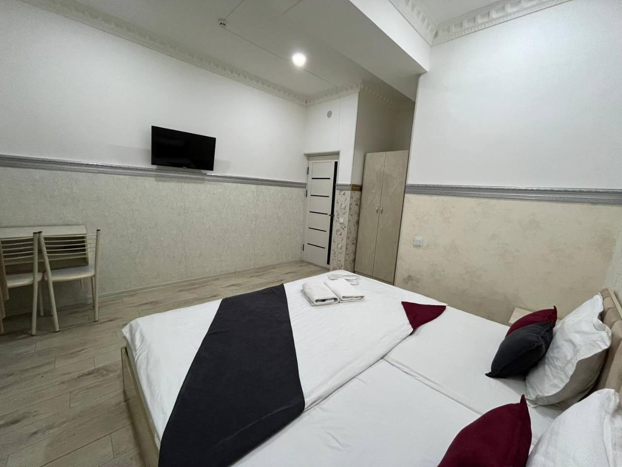 Fenix Hotel Tashkent Exterior foto